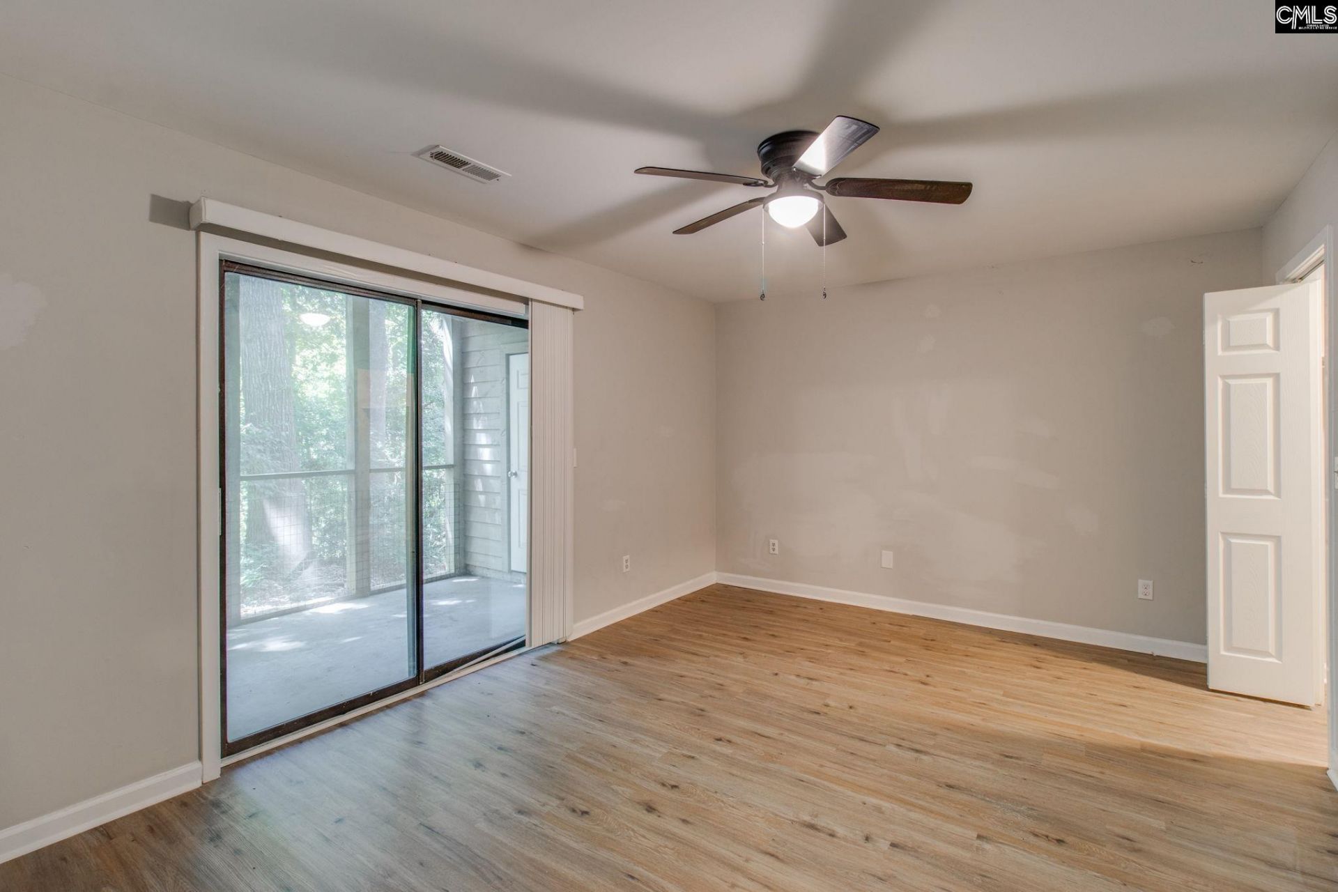 1003 Village Creek Drive  Photo 13