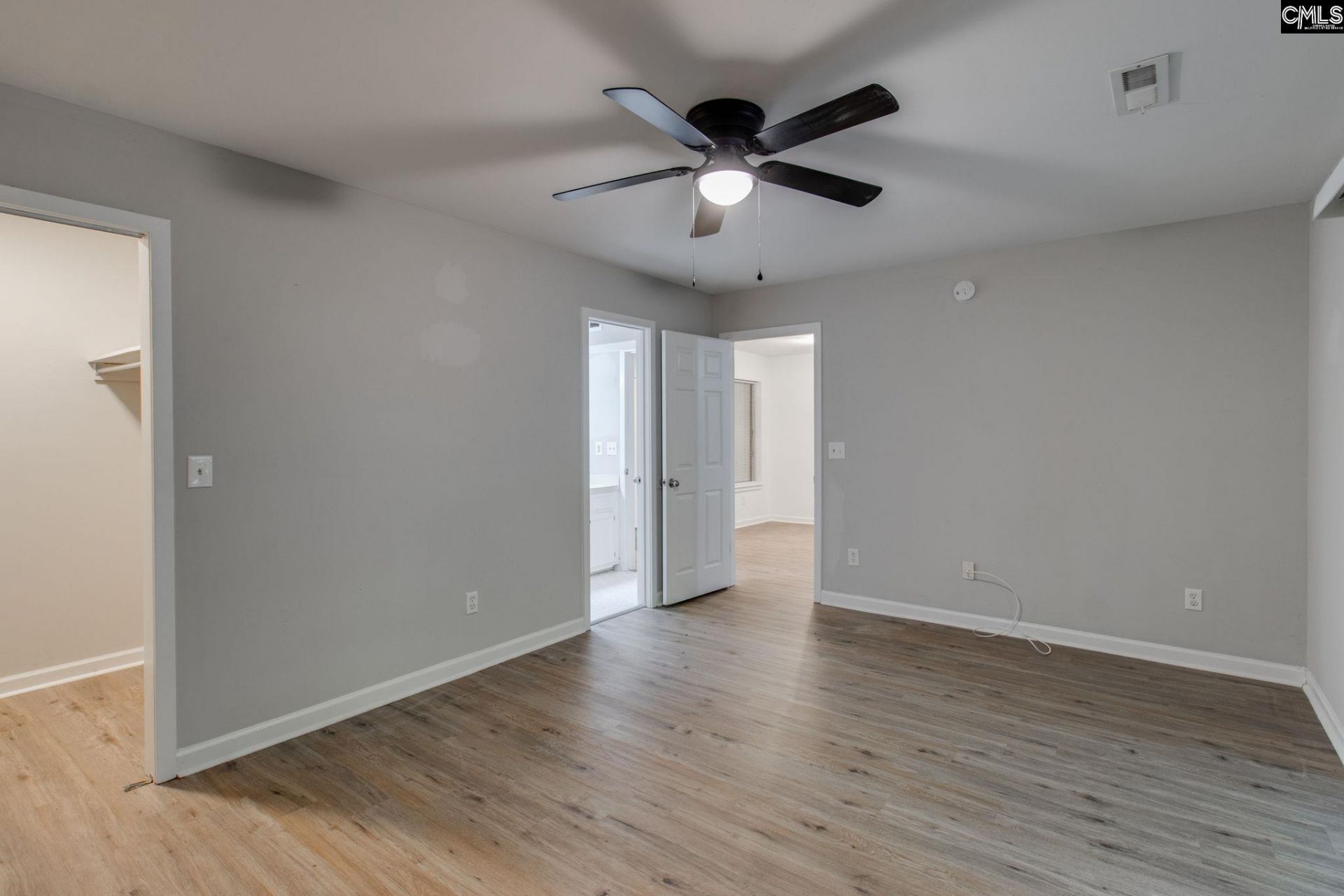 1003 Village Creek Drive  Photo 15