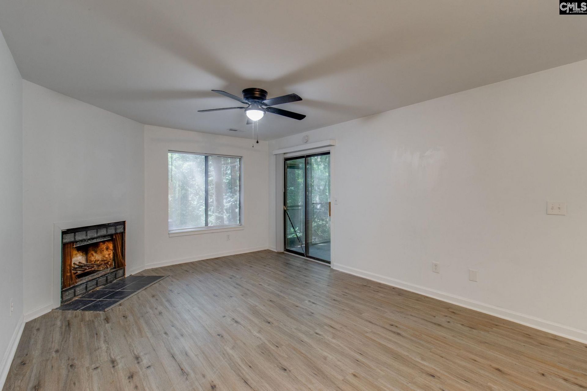 1003 Village Creek Drive  Photo 6