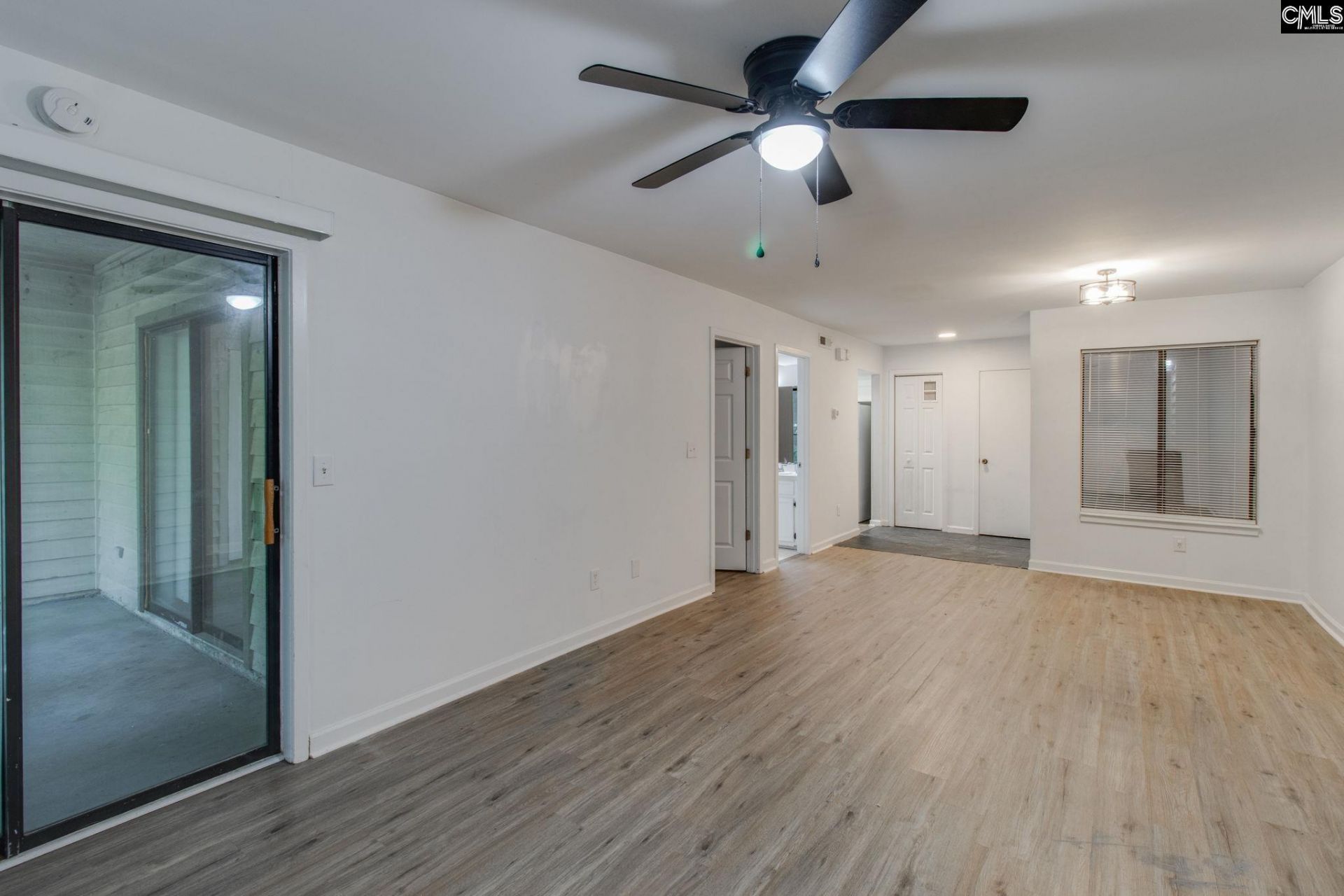 1003 Village Creek Drive  Photo 7