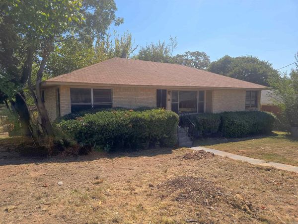 4620 Frank Street , North Little Rock, AR 72118