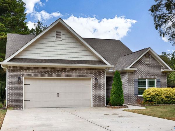4903 Iona Street, Huntsville, AL 35811