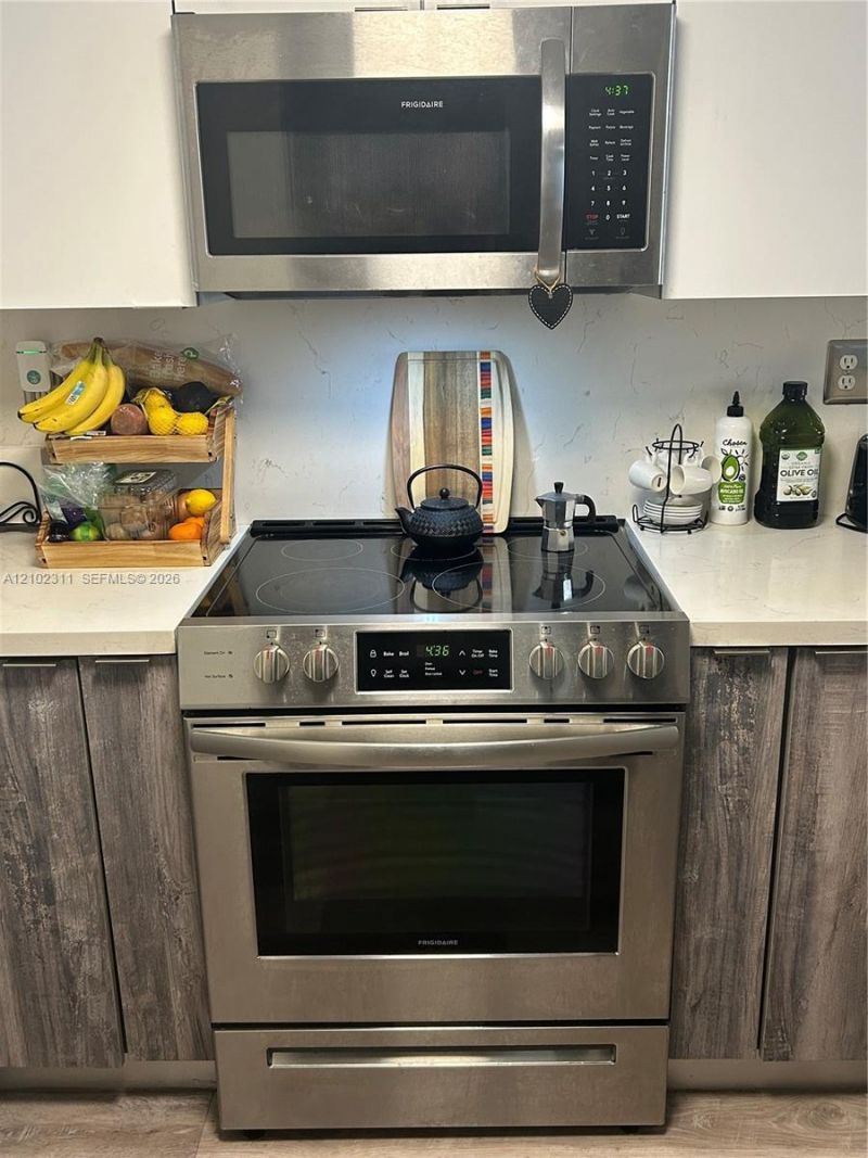 18859 NW 86th Ave, Unit 3305, Hialeah, FL 33015 Photo