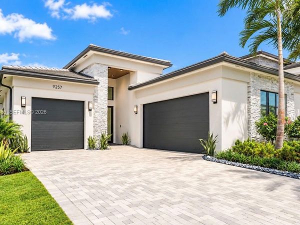 9257 Sunflower Meadow Rd, Boca Raton, FL 33434
