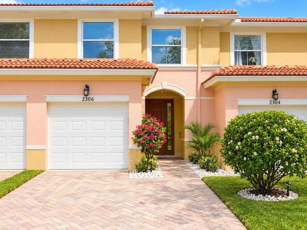 2306 Seminole Palms Drive, Greenacres, FL 33463