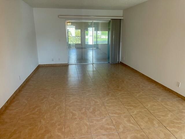 2636 Emory Drive E, Unit H, West Palm Beach, FL 33415 Photo
