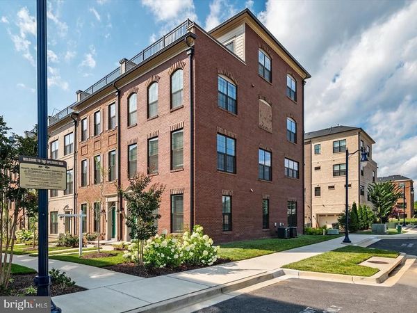 627 HALSEY WAY , OXON HILL, MD 20745