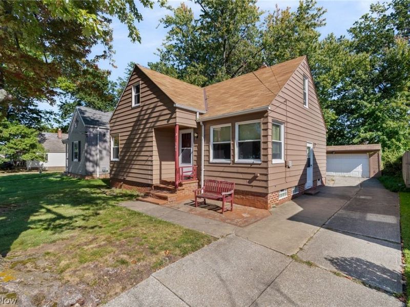 481 E 250th Street, Euclid, OH 44132 Photo 1