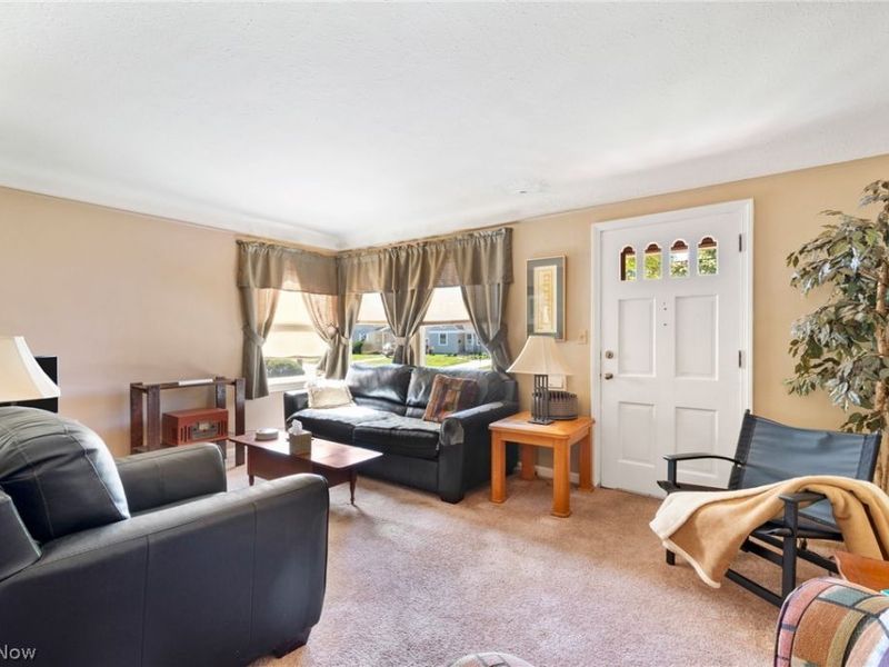 481 E 250th Street, Euclid, OH 44132 Photo 8