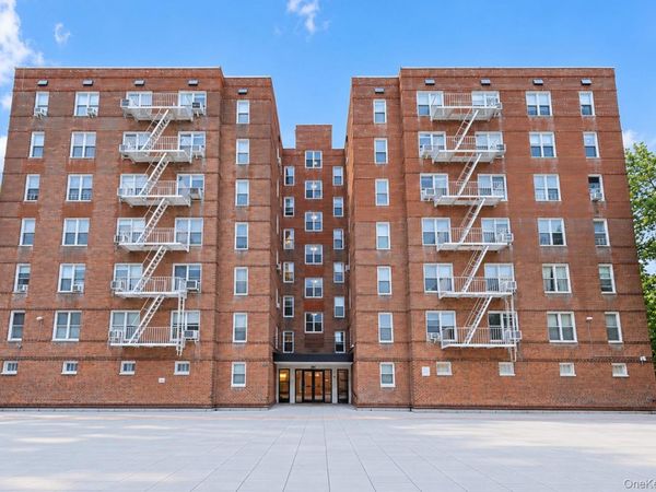 517 Riverdale Avenue , Unit 2H, Yonkers, NY 10705