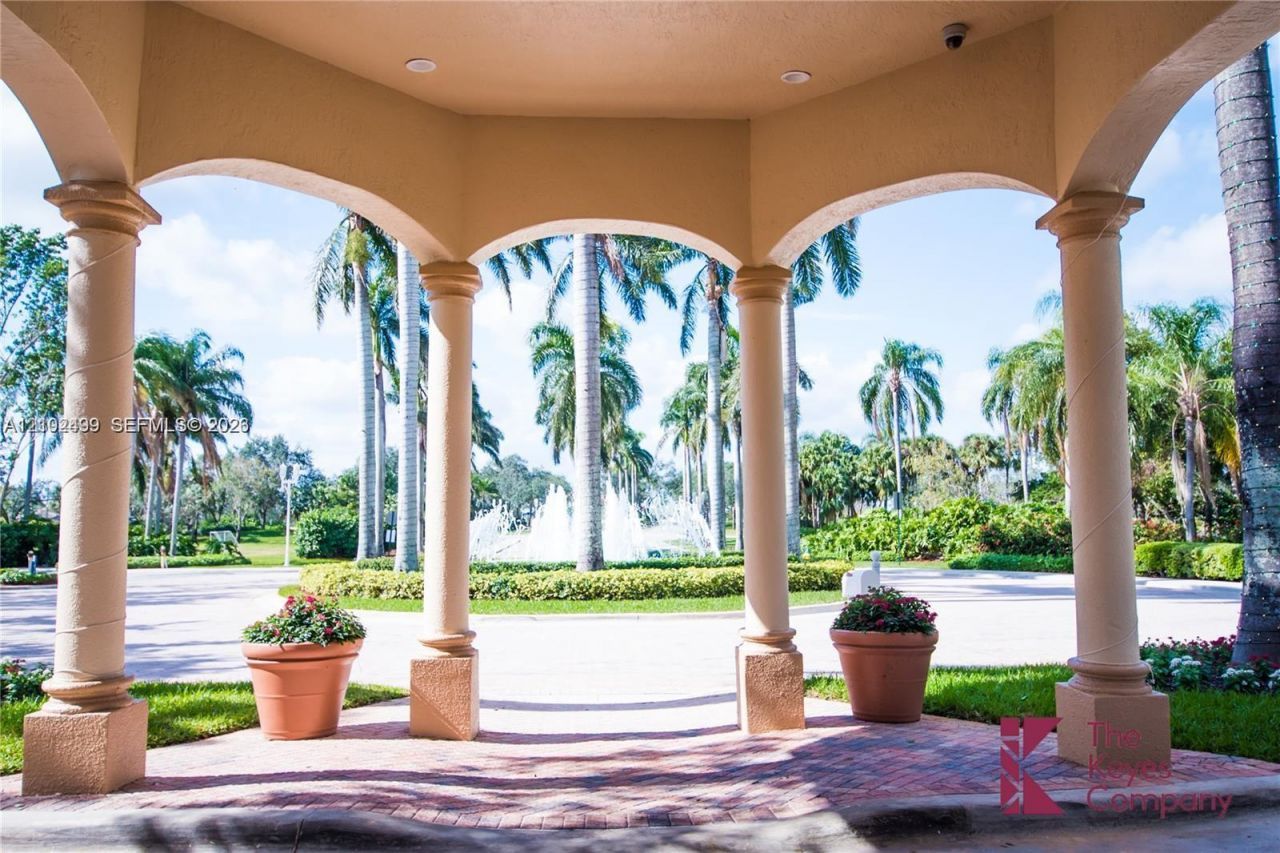 667 NW 170th Ter , Unit 667, Pembroke Pines, FL 33028 Photo