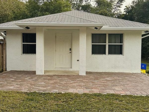 16930 93rd Road N, The Acreage, FL 33470