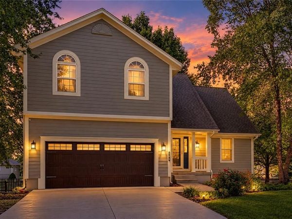 704 Lark Street, Raymore, MO 64083