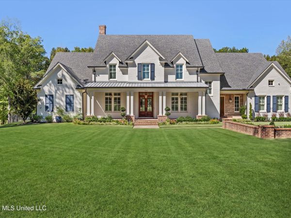 4512 N Spring Meadow Way, Olive Branch, MS 38654