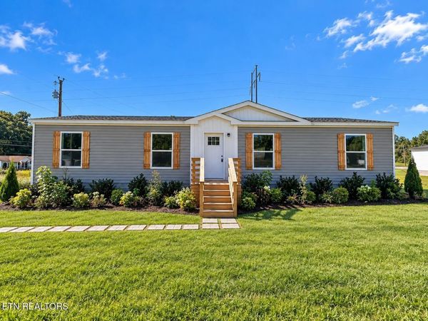 126 Pullman Lane, Oneida, TN 37841