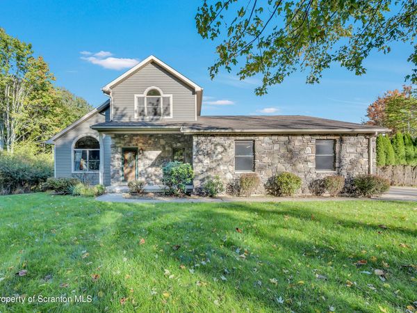 117 Hilltop Road , Waverly, PA 18471