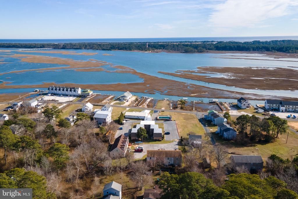 7661 East Side Road, Unit 8, Chincoteague, VA 23336 Main Photo