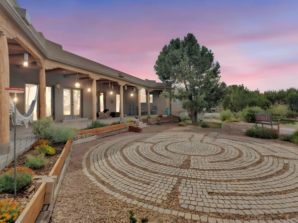 62 Anne Pickard Loop , Tijeras, NM 87059