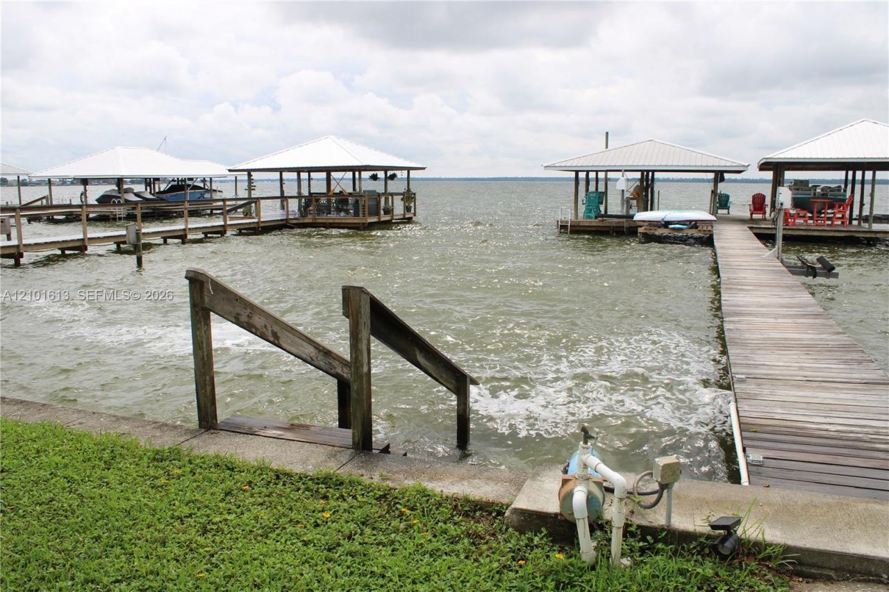 510 Lake June Rd, Lake Placid, FL 33852 Photo