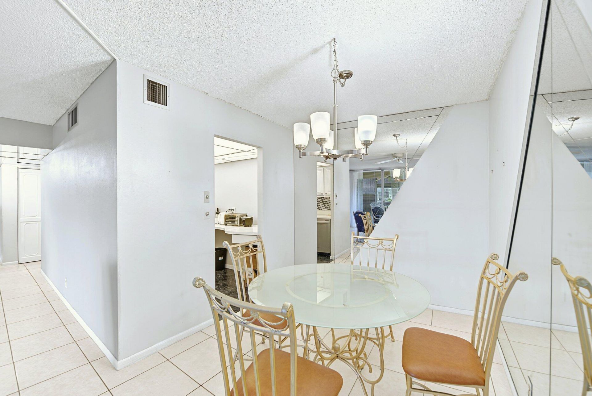7051 Environ Boulevard, Unit 534, Lauderhill, FL 33319 Photo