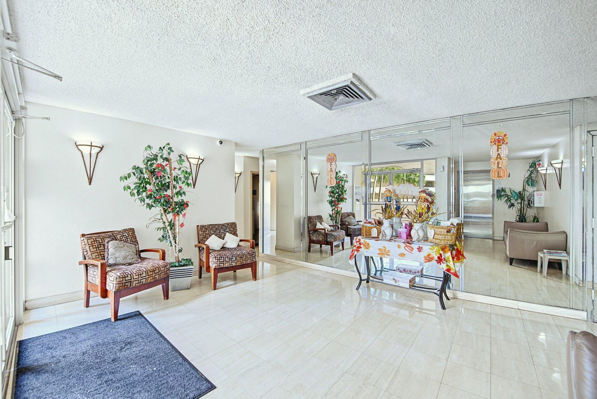 7051 Environ Boulevard, Unit 534, Lauderhill, FL 33319 Photo
