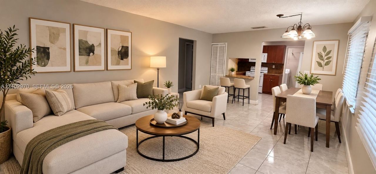 208 NW 56th Ave, Unit front, Miami, FL 33126 Photo