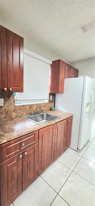208 NW 56th Ave, Unit front, Miami, FL 33126 Photo