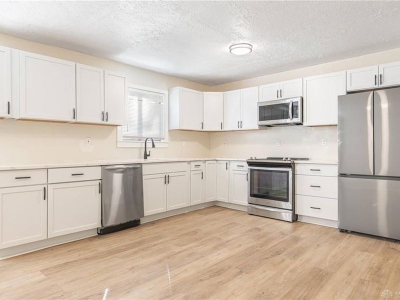 2710 May, Springfield, OH 45505 Photo 6