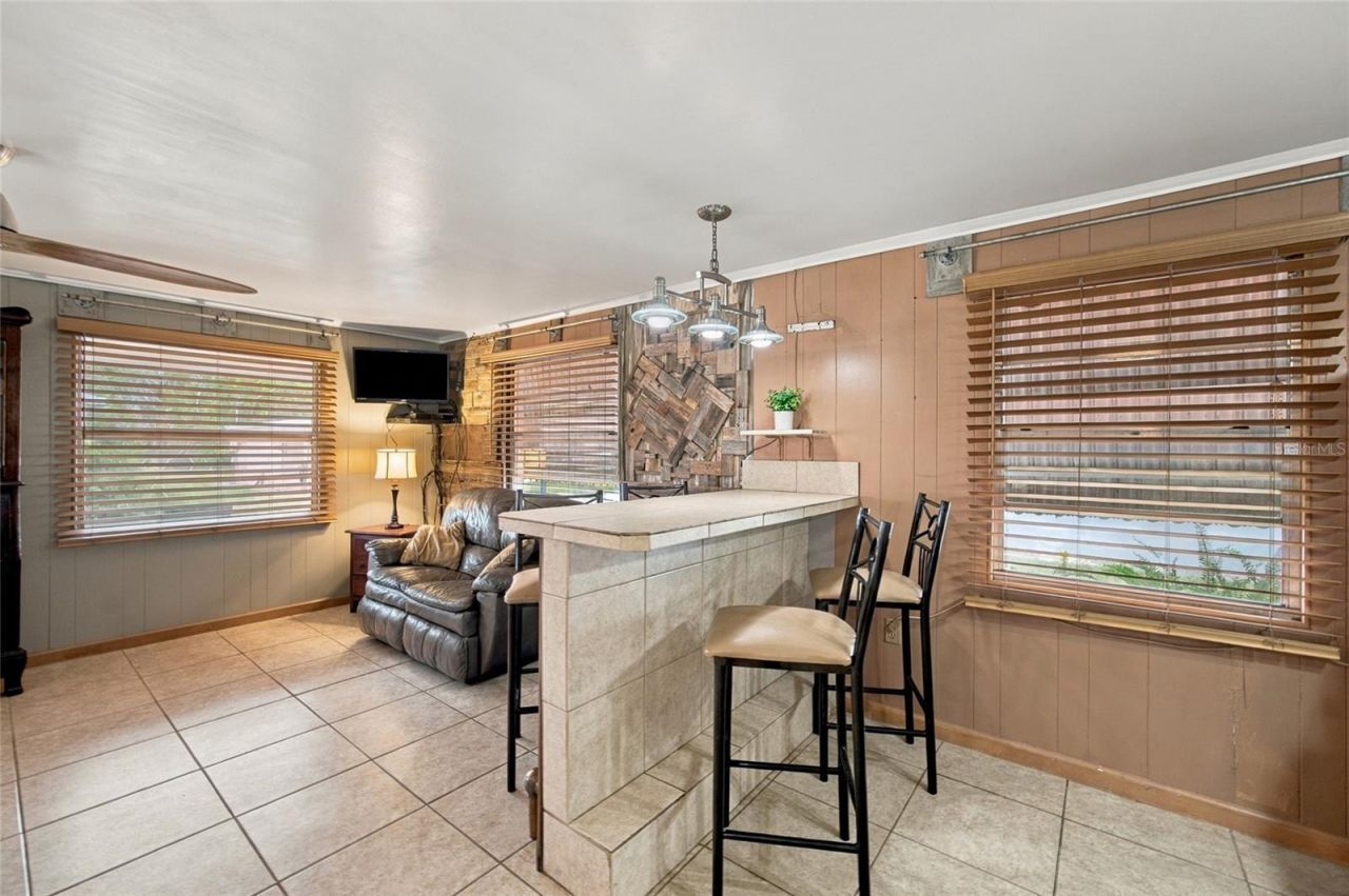 10 Lychee Drive, Winter Haven, FL 33881 Photo