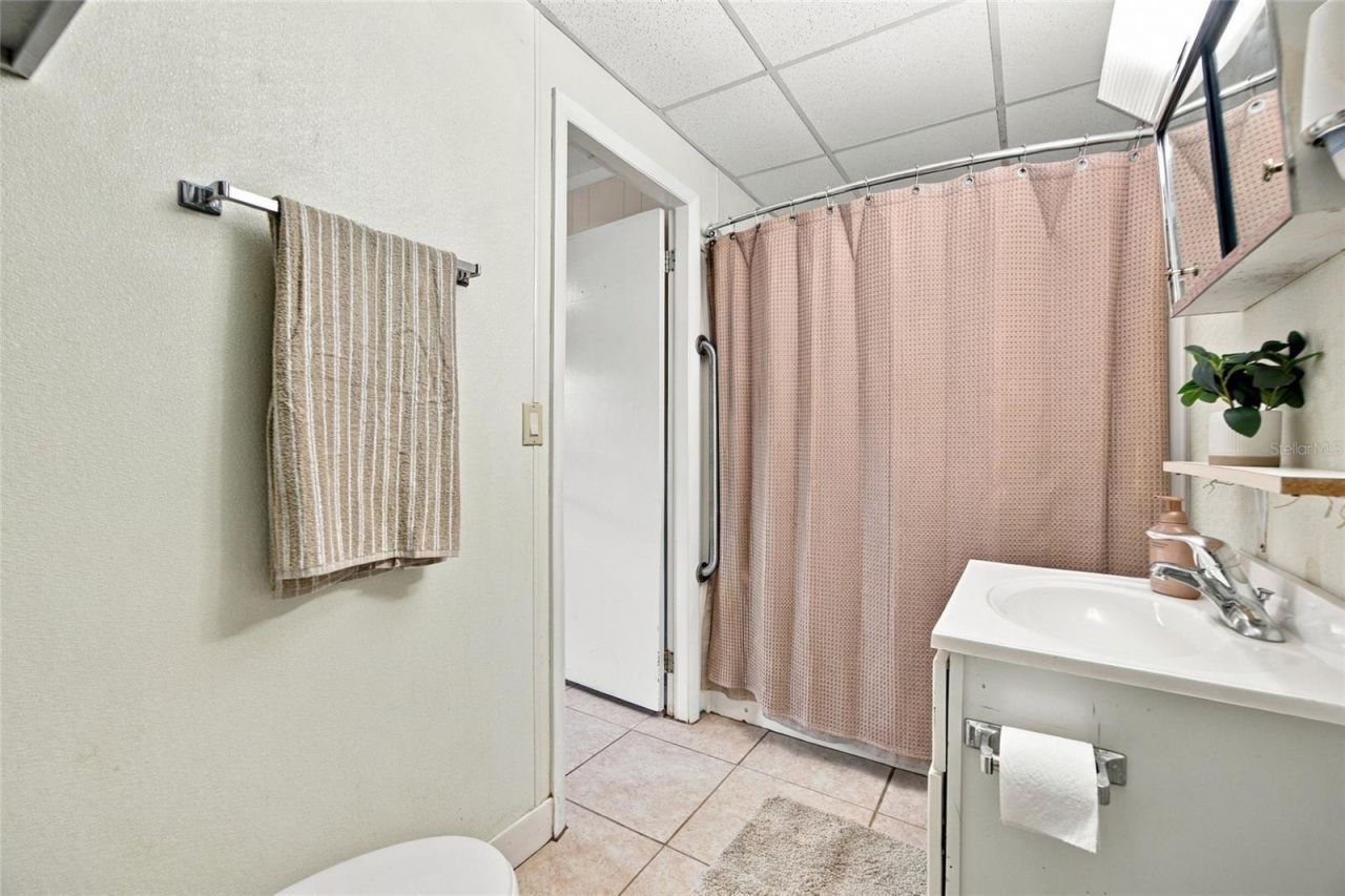 10 Lychee Drive, Winter Haven, FL 33881 Photo