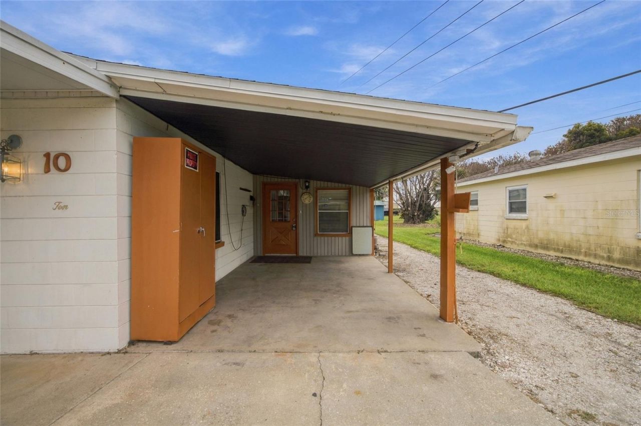 10 Lychee Drive, Winter Haven, FL 33881 Photo