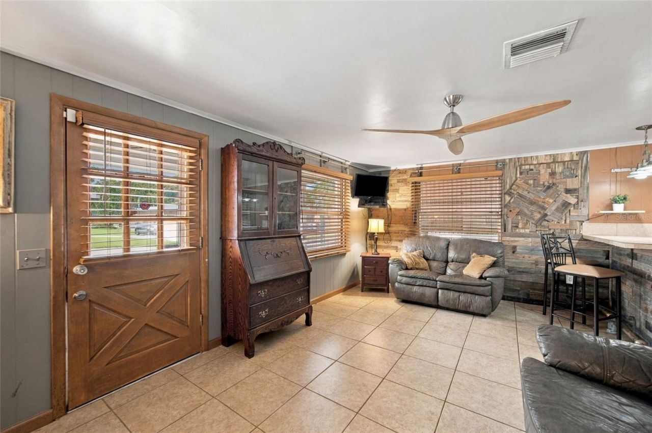 10 Lychee Drive, Winter Haven, FL 33881 Photo
