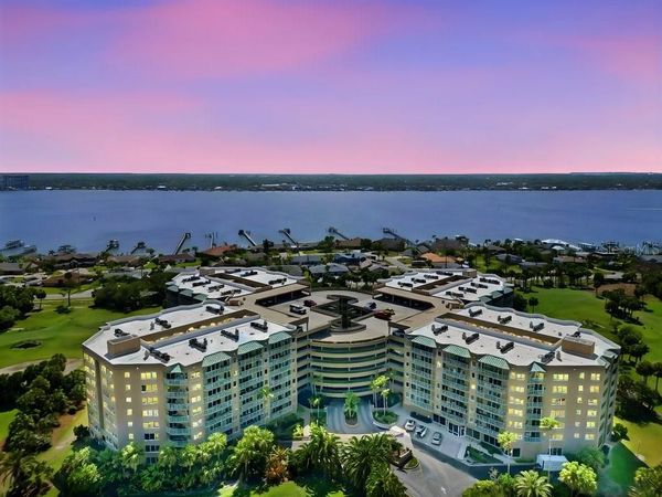4 OCEANS WEST BOULEVARD , Unit 402A, DAYTONA BEACH SHORES, FL 32118