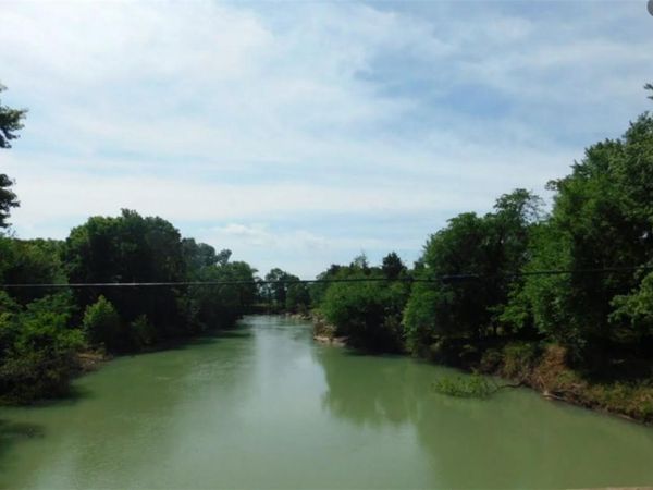10831 Bray Road , Elkins, AR 72727