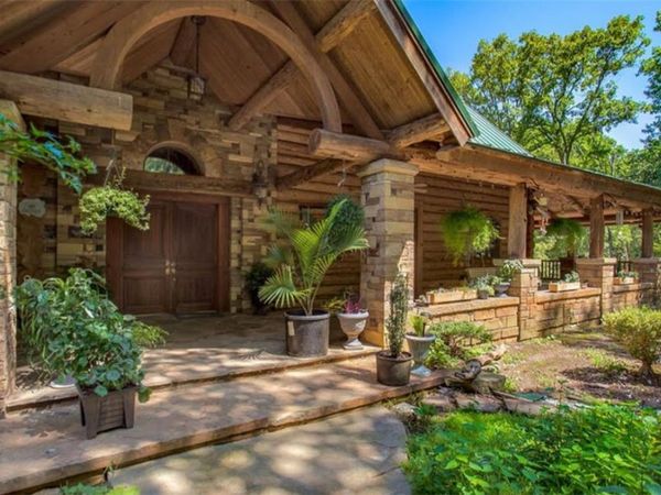 10836 Bray Road , Elkins, AR 72727