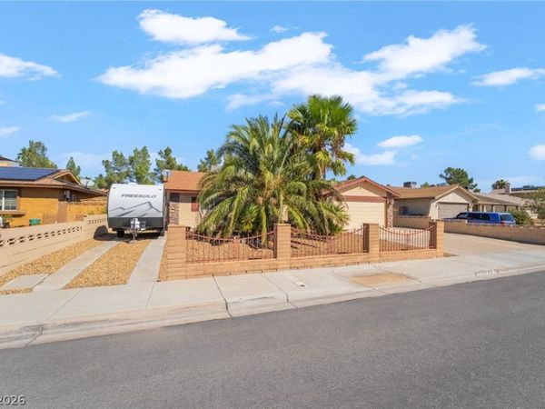 613 Valley View Drive , Henderson, NV 89002