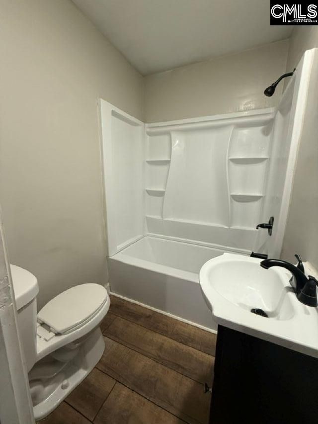 2309 Wallace Street  Photo 7