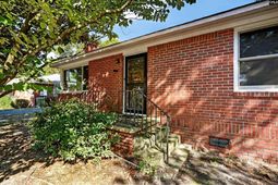 1732 Sunnyside Dr photo 4