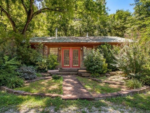 10844 Bray Road , Elkins, AR 72727