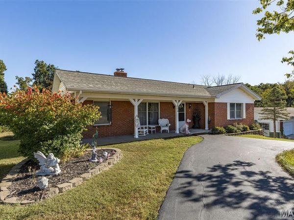 1604 Saint Marys Lane, Festus, MO 63028