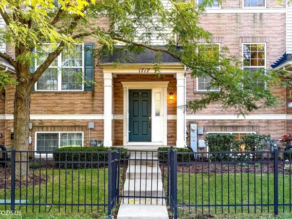 1717 Maple Avenue , Hanover Park, IL 60133