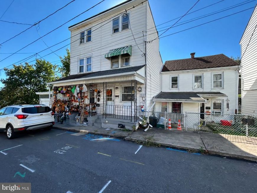 1042 W Water Street , Coal Township, PA 17866 Main Photo