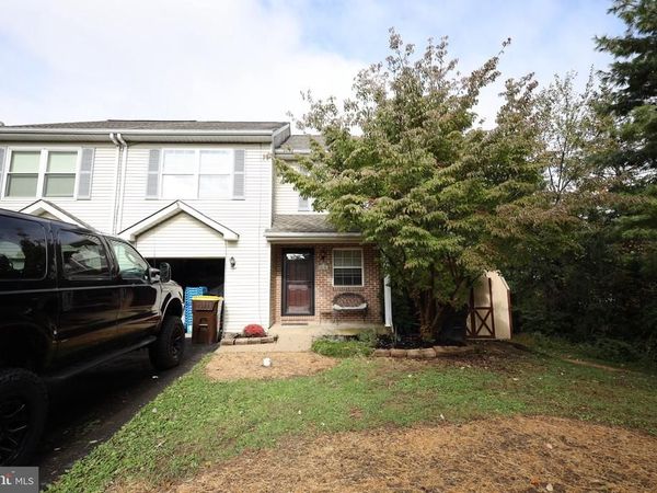 6196 MOUNTAIN LAUREL COURT, PIPERSVILLE, PA 18947