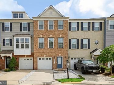 8907 ENGLEWOOD FARMS DRIVE, MANASSAS, VA 20112
