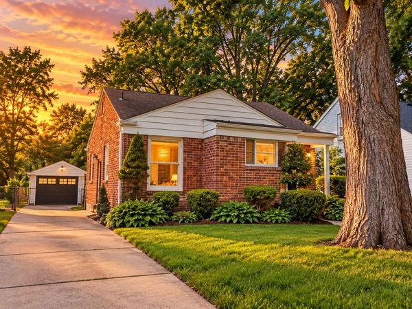 20290 Woodmont Street, Harper Woods, MI 48225