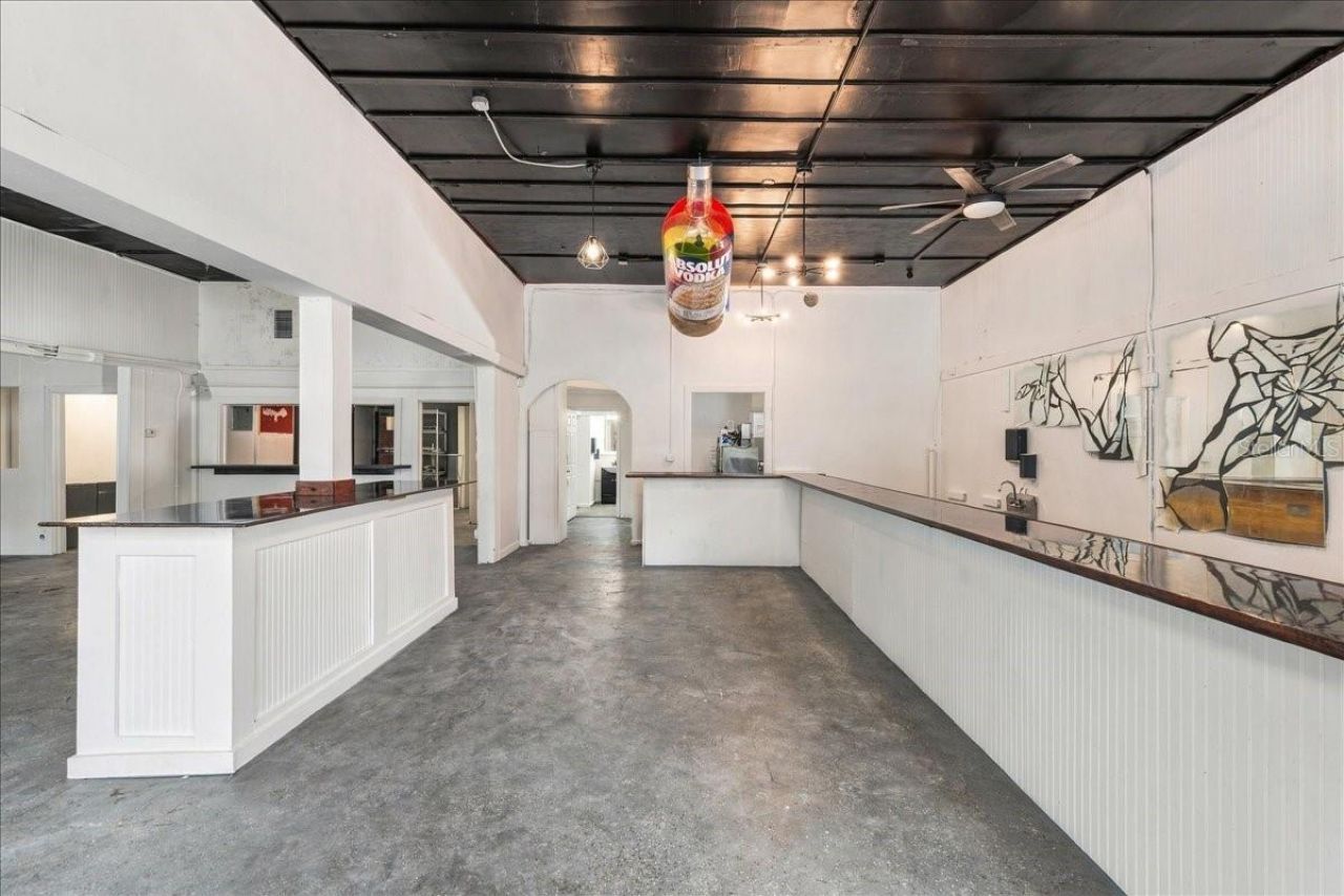 1756 Central Avenue, Saint Petersburg, FL 33712 Photo