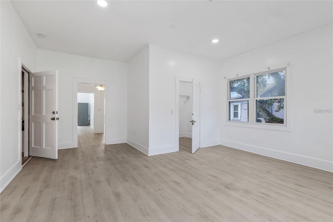 1756 Central Avenue, Saint Petersburg, FL 33712 Photo
