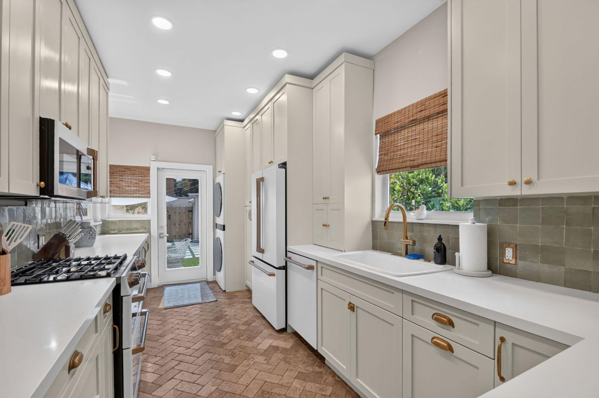426 30th Street, West Palm Beach, FL 33407 Photo