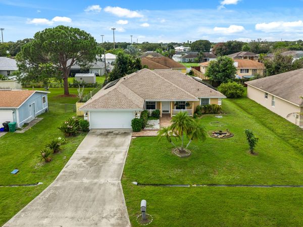 674 SW LUCERO Drive, Port St. Lucie, FL 34983