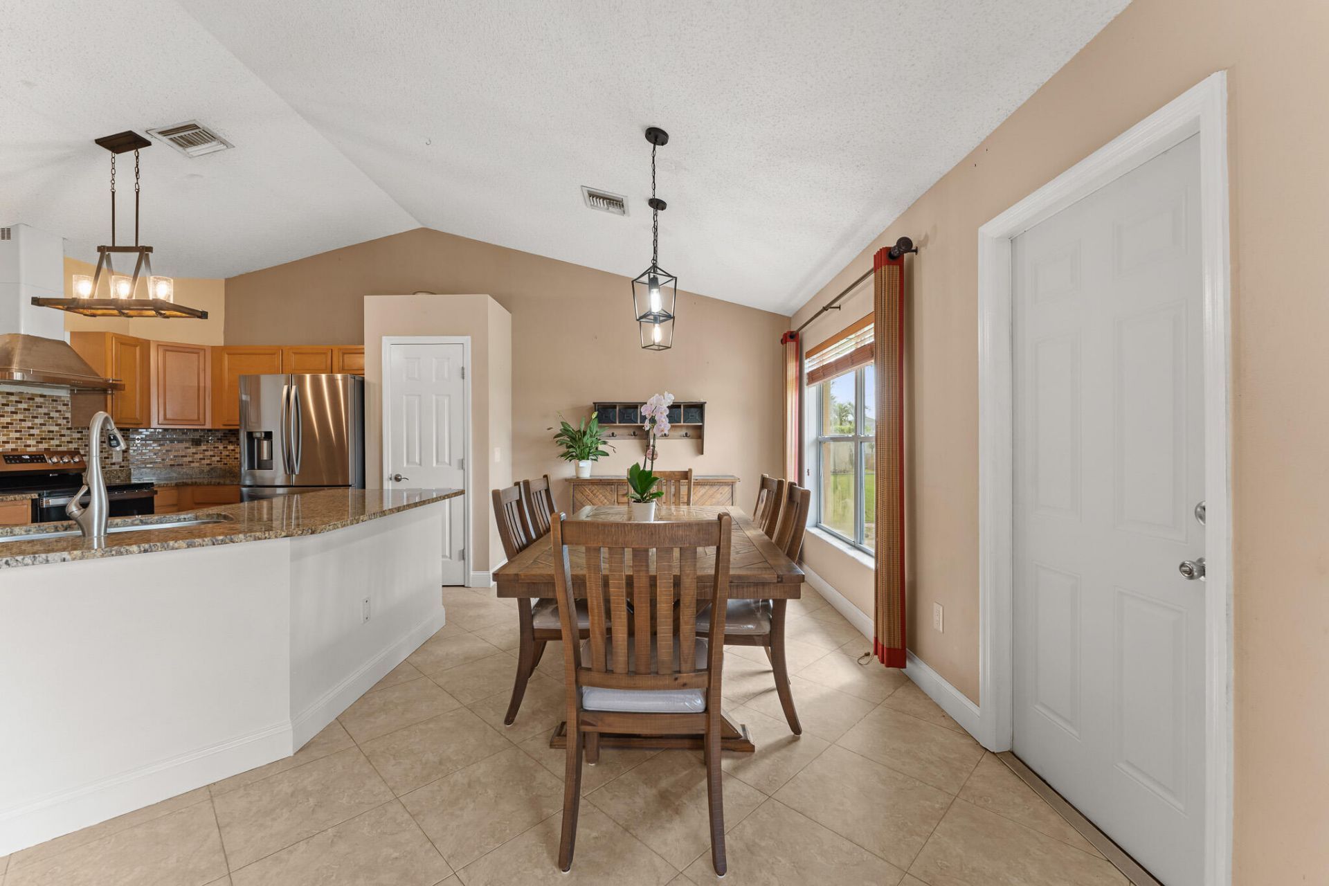 674 SW Lucero Drive, Port Saint Lucie, FL 34983 Photo